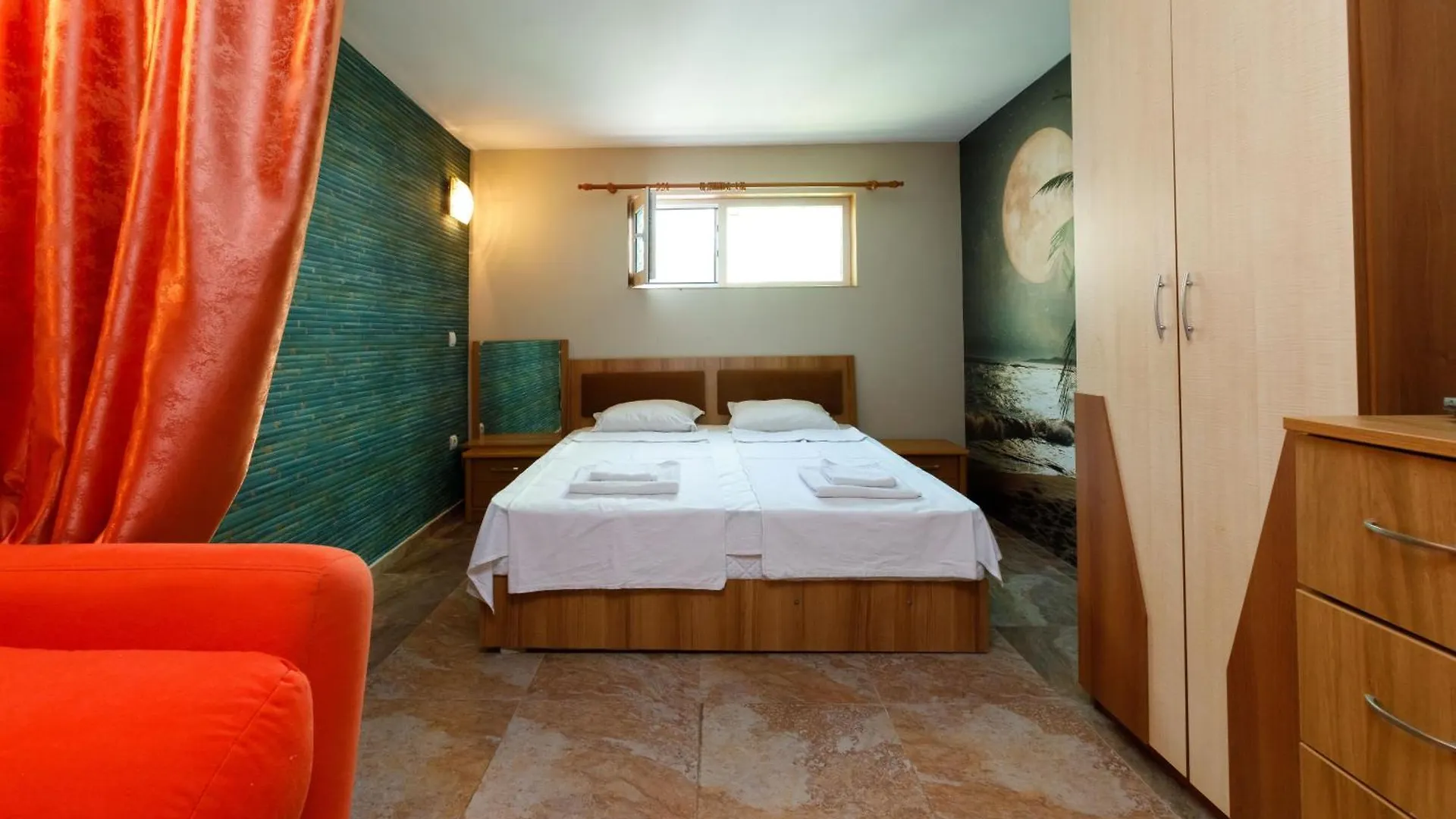 Casa Del Mar Apartments Napospart Apartmanhotel