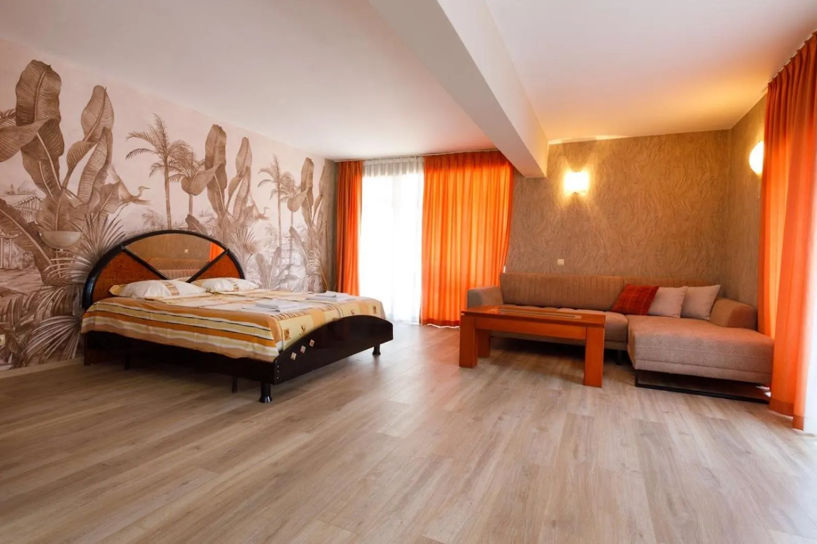 Casa Del Mar Apartments Napospart Apartmanhotel