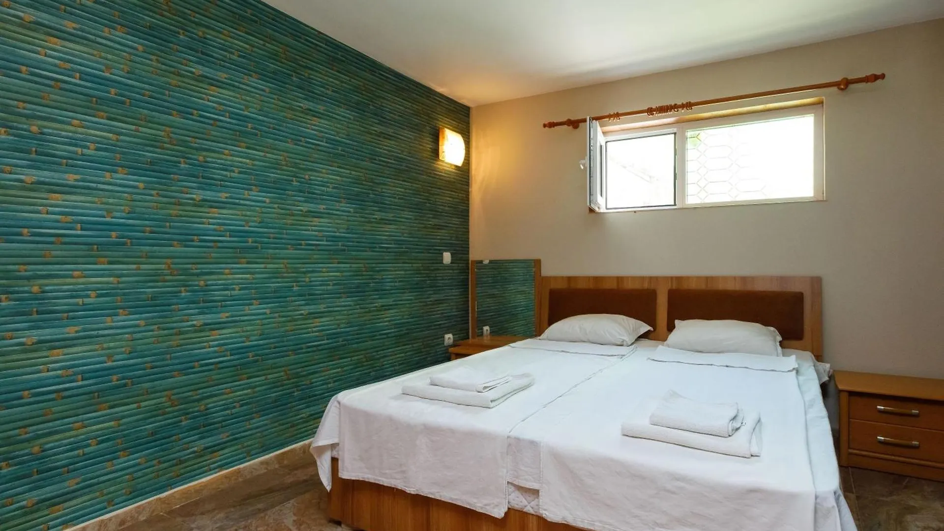 Casa Del Mar Apartments Napospart Apartmanhotel