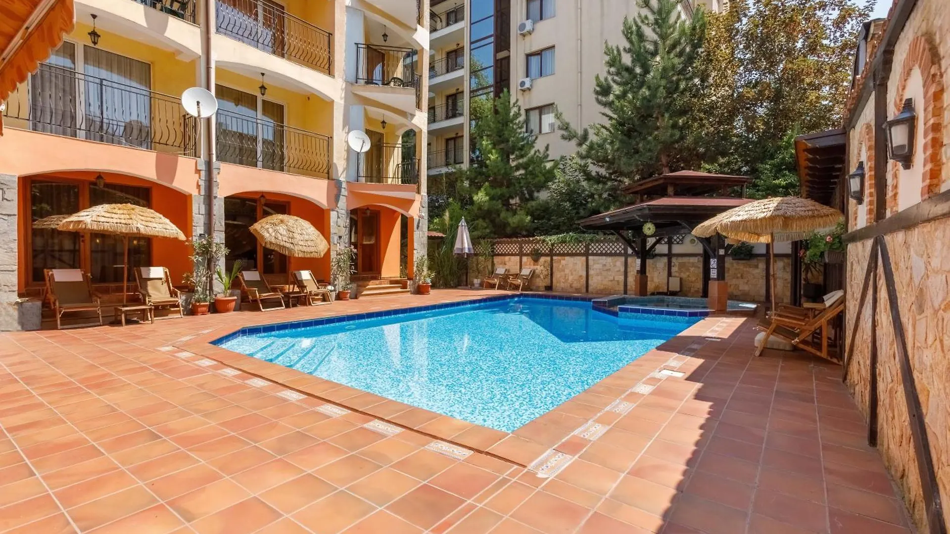 Apartmanhotel Casa Del Mar Apartments Napospart
